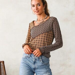 Willow&Root Wide Neck Mesh Top‎ Size L